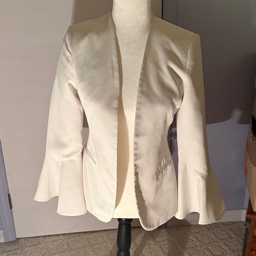 Elegant white Women's Blazer